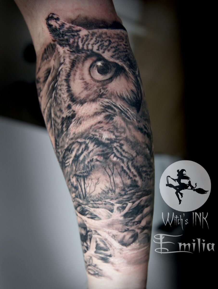 tatuaz realistyczny sowa